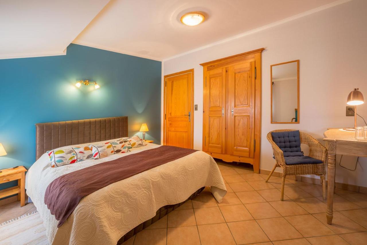 Gite De Groupe 15 A 19P, Parc, Salle De Reception - Chambres D'Hotes En Semaine 贝尔格新城 外观 照片