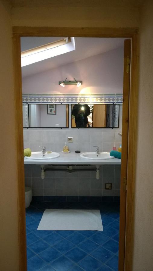 Gite De Groupe 15 A 19P, Parc, Salle De Reception - Chambres D'Hotes En Semaine 贝尔格新城 外观 照片