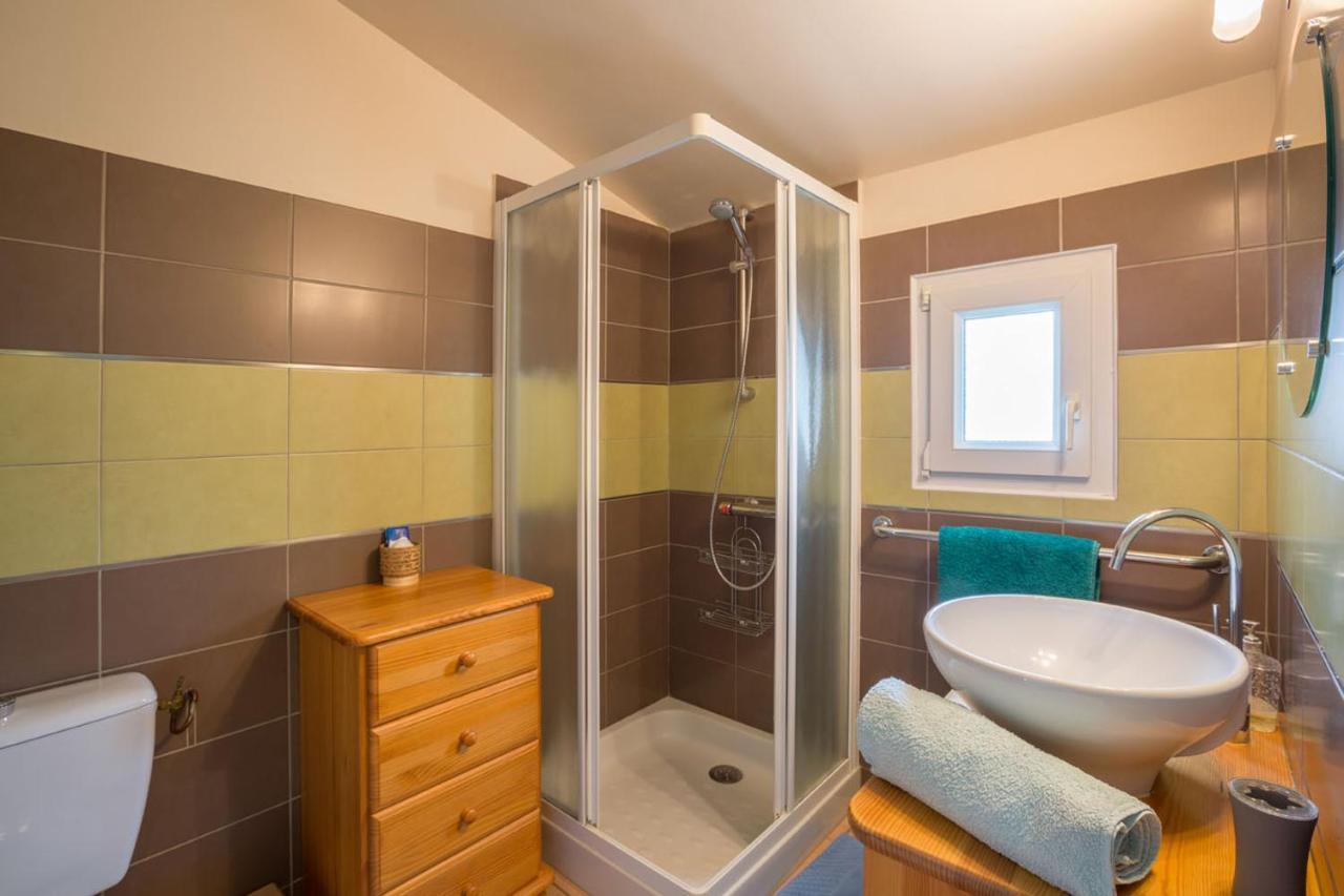 Gite De Groupe 15 A 19P, Parc, Salle De Reception - Chambres D'Hotes En Semaine 贝尔格新城 外观 照片