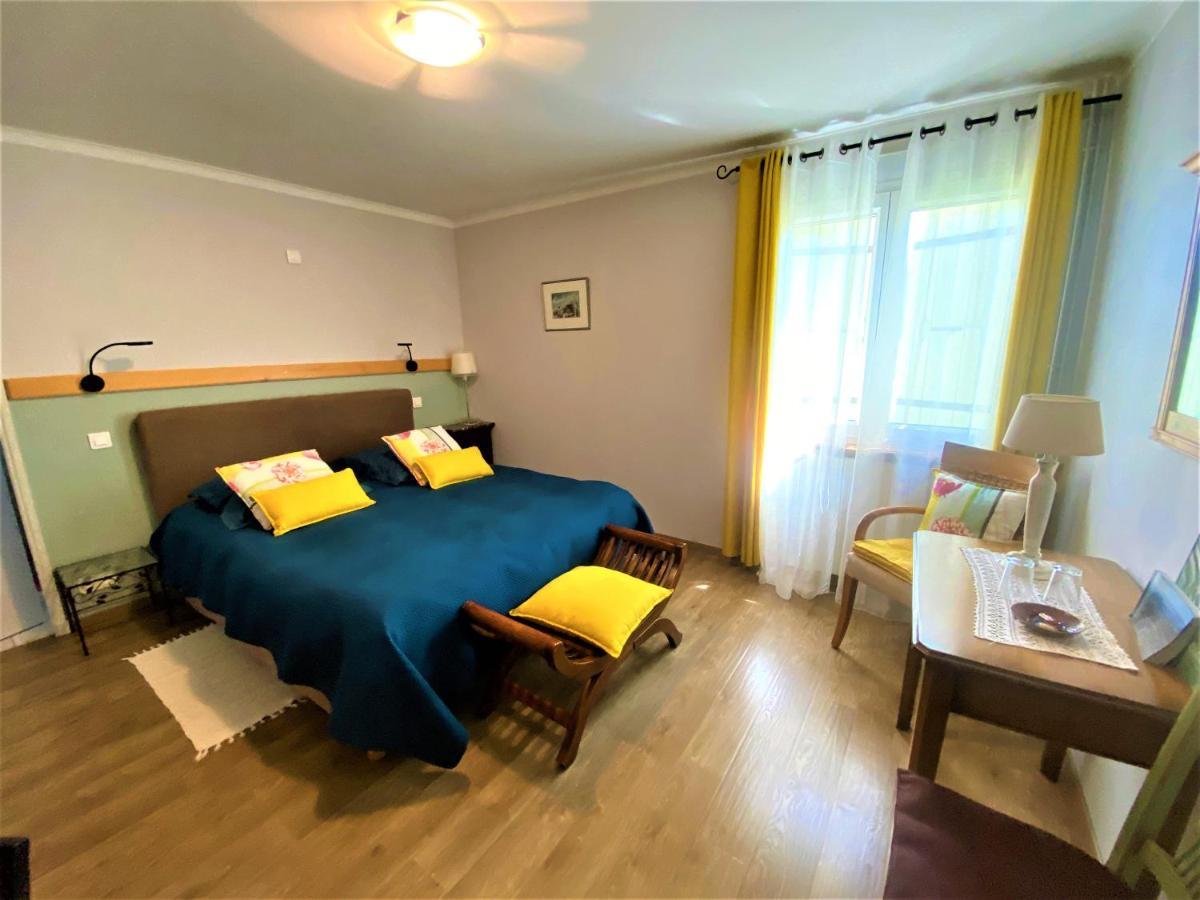 Gite De Groupe 15 A 19P, Parc, Salle De Reception - Chambres D'Hotes En Semaine 贝尔格新城 外观 照片